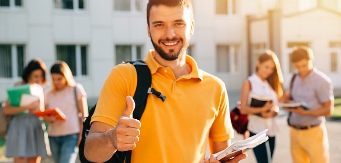 Feira de profissões em Pouso Alegre